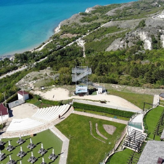 Понесете се над вълните и усетете адреналина с Зип Лайн eкстремно спускане за един човек в с. Топола от Makaroon