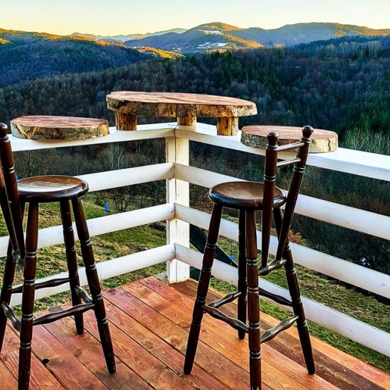 Подарете си едно романтично бягство с „Две нощувки в къща за гости в с. Змиево“ от Makaroon