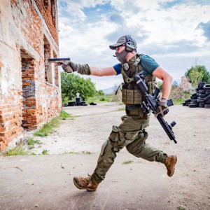 Военна зона на терена - тактическa битка Airsoft в София