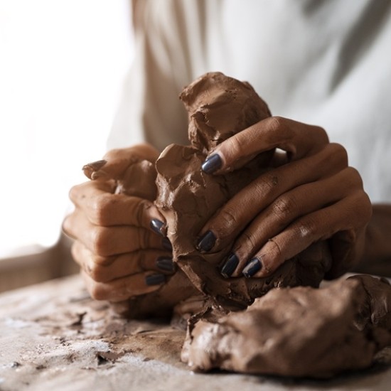 Опознайте и преработете спомени, емоции и усещания, залегнали в подсъзнанието, с Так Сен терапия за един човек от Makaroon