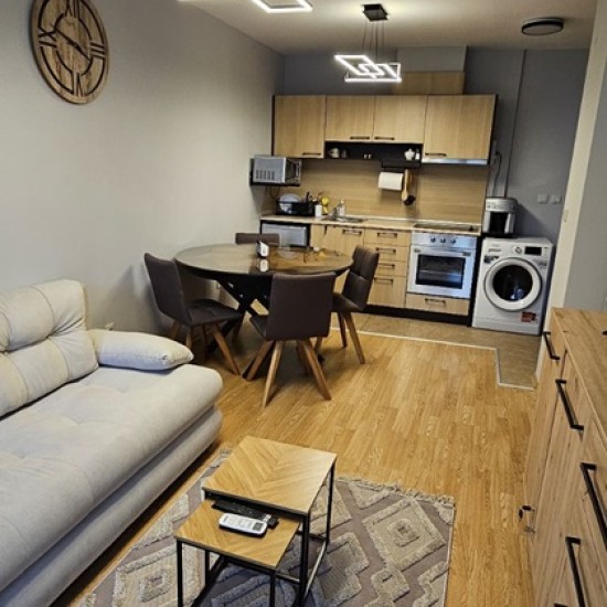 Подарете си една почивка в Разложката котловина с "Две нощувки за до четирима в Aspen Suites край Разлог"от Makaroon