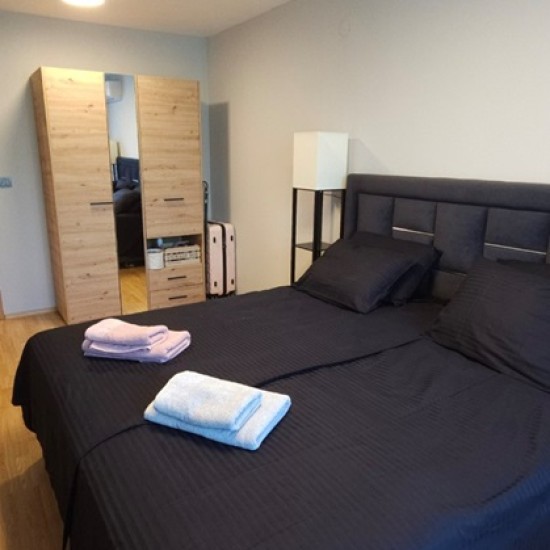 Подарете си една почивка в Разложката котловина с "Две нощувки за до четирима в Aspen Suites край Разлог"от Makaroon