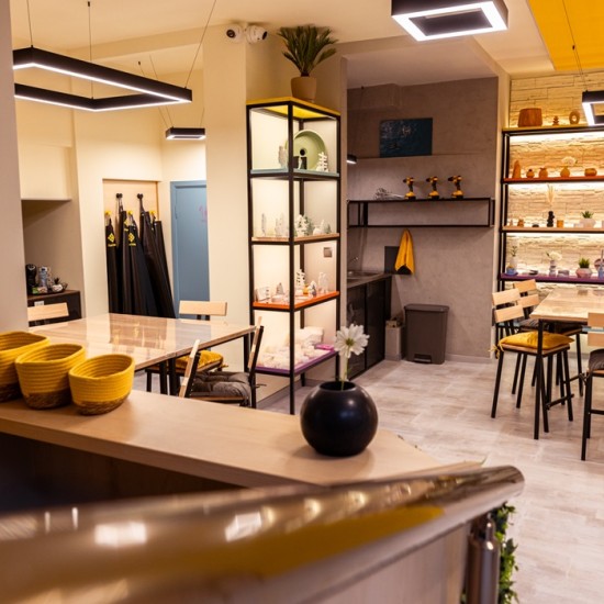 Create in a broken way with an Art Workshop for making decorations from concrete from Makaroon