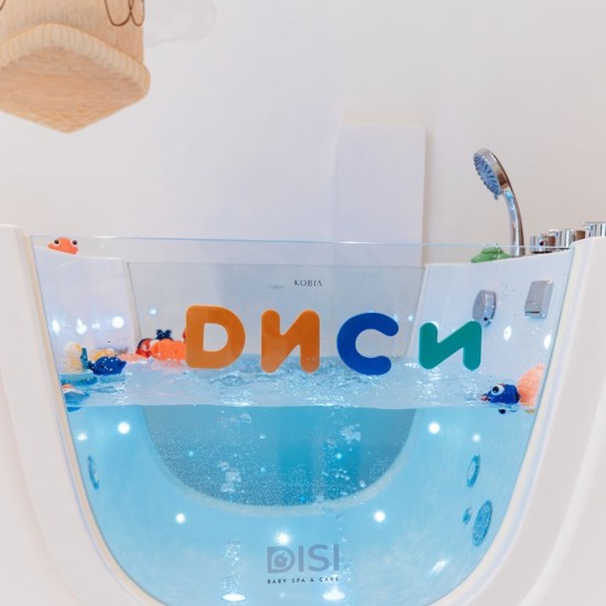 Подарете любов и грижа с "Хидротерапия и масаж за бебета" от Makaroon Подарете любов и грижа с "Хидротерапия и масаж за бебета" от Makaroon