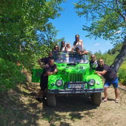 Двучасово джип сафари за от 1 до 7 човека в Златоград