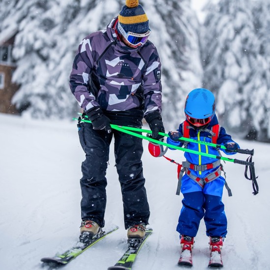 Снежни приключения и за най-малките „Урок по ски или сноуборд + професионална фотосесия за деца до 5 години“ oт Makaroon