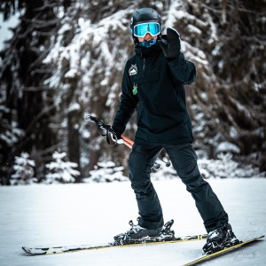 Урок по ски или сноуборд + професионална фотосесия за младежи и възрастни в Пампорово 