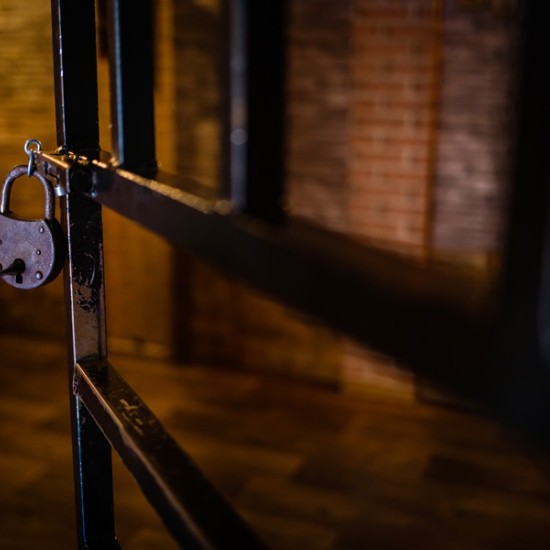 Впуснете се в едно вълнуващо приключение - Избягайте от Клопката за един час - с Makaroon Впуснете се в едно вълнуващо приключение - Избягайте от Клопката за един час - с Makaroon