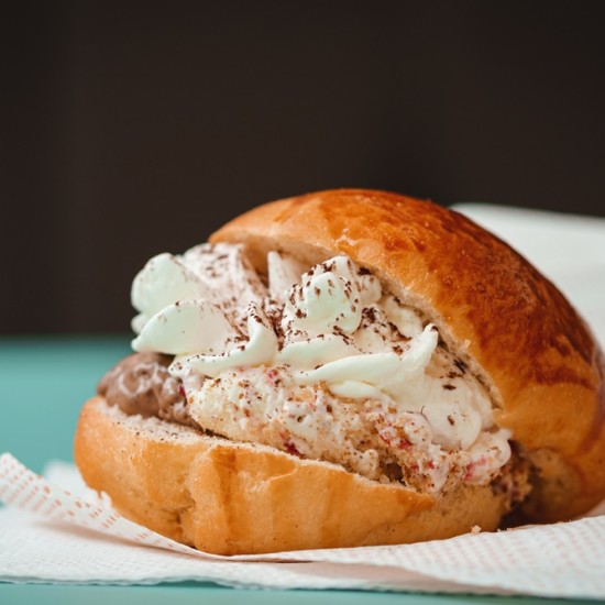 Вкусно преживяване - джелато дегустация за двама от Makaroon.bg