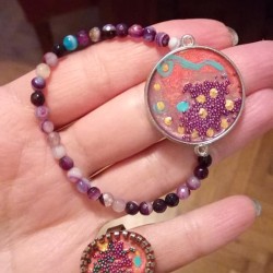 Създайте собствено уникално бижу от естествени камъни и перли във Варна