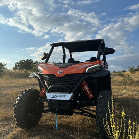 Опознайте природата на морската столица с "Тур с UTV CF Moto 1000cc за един" край Варна от Makaroon