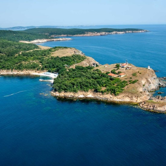 Разходкa с лодка по Южното Черноморие от Макароон