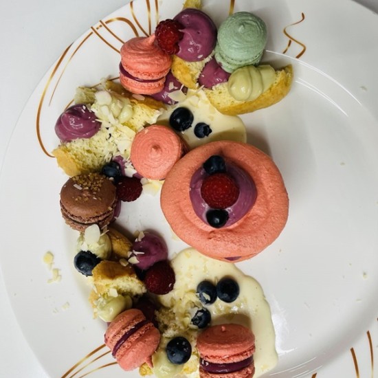 Задобрейте в кухнята с Кулинарни курсове с Николай Немигенчев от Makaroon