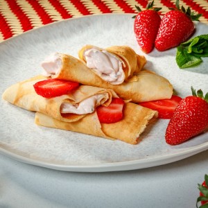 Брънч с палачинки за двама в Le Soleil Crepes and Coffee