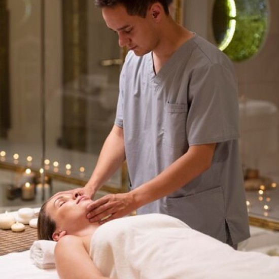 Източна терапия за тяло с Индийски масаж в Бургас от Makaroon