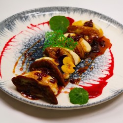 Кулинарно съвършенство с Вечеря за двама в ресторант Little Sofia 