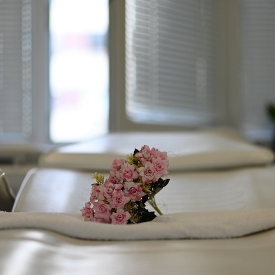 Подарете грижа и внимание с ''Японски масаж Goyuki'' в Стара Загора от Makaroon