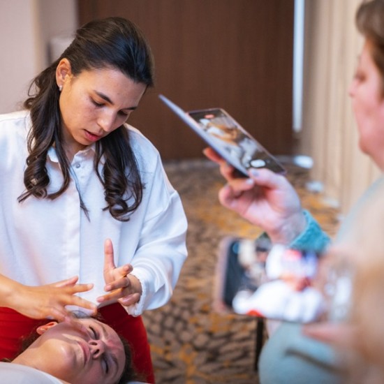 Подарете грижа и внимание с ''Японски масаж Goyuki'' в Стара Загора от Makaroon