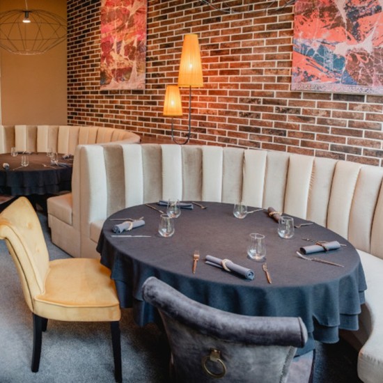 Вечеря за двама в ресторант „Мусони“ Пловдив – вкусово преживяване към върховете на съвършенството от Макароон Вечеря за двама в ресторант „Мусони“ Пловдив – вкусово преживяване към върховете на съвършенството от Макароон