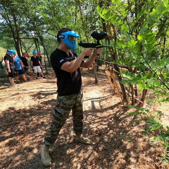 Точна стрелба с "Индивидуална пейнтбол игра за един човек край Калофер" от Makaroon