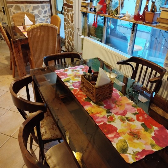 Поглезете сетивата си с "Вечеря за двама в Щипка любов, гр. Плевен" от Makaroon Поглезете сетивата си с "Вечеря за двама в Щипка любов, гр. Плевен" от Makaroon