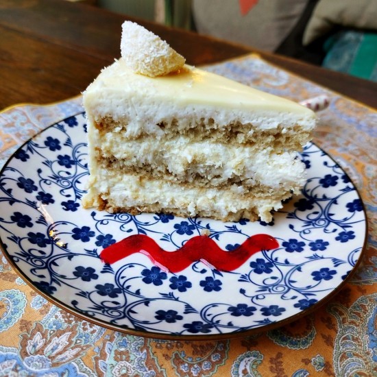 Поглезете сетивата си с "Вечеря за двама в Щипка любов, гр. Плевен" от Makaroon Поглезете сетивата си с "Вечеря за двама в Щипка любов, гр. Плевен" от Makaroon