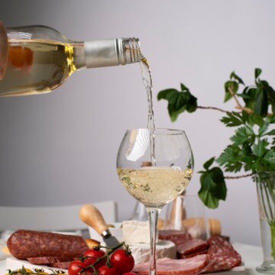 Романтична вечеря с Паста и вино за двама в Raffy Bar and Gelato от Makaroon