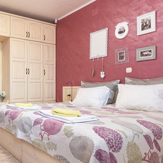 Оазис, далеч от града с "Нощувка за двама в комплекс Райски залив  в с. Голяма Желязна" от Makaroon