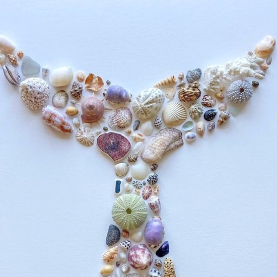 Създайте колаж с епоксидна смола и нестандартни елементи – монети, гайки, кламери