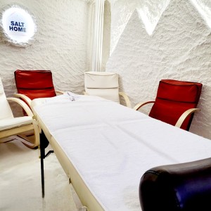 Терапия в солна стая + масаж + светлинна терапия с антиейджинг 