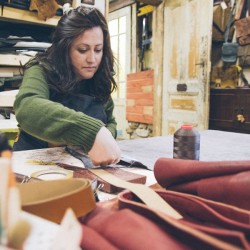 Станете чирак със „Сарачество и изработка на портфейл в с. Склокошица“