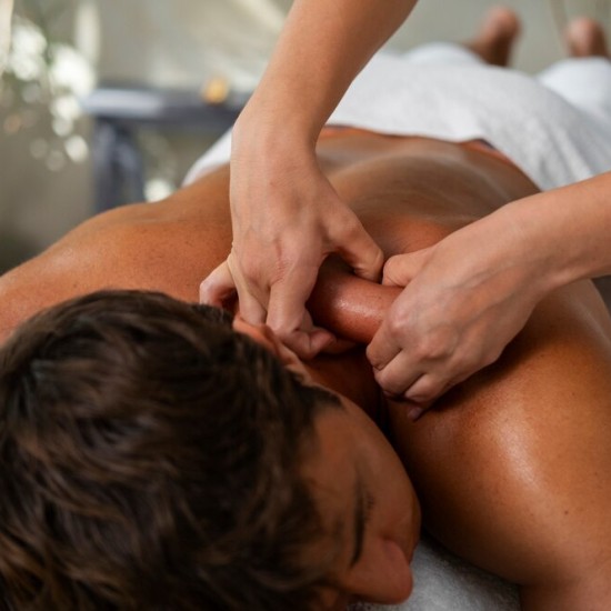 Лекота и релакс с Дълбокотъканен масаж във Варна от Makaroon Лекота и релакс с Дълбокотъканен масаж във Варна от Makaroon