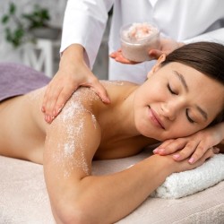 Ексфолиращ масаж с пилинг Anne Semonin във Варна 