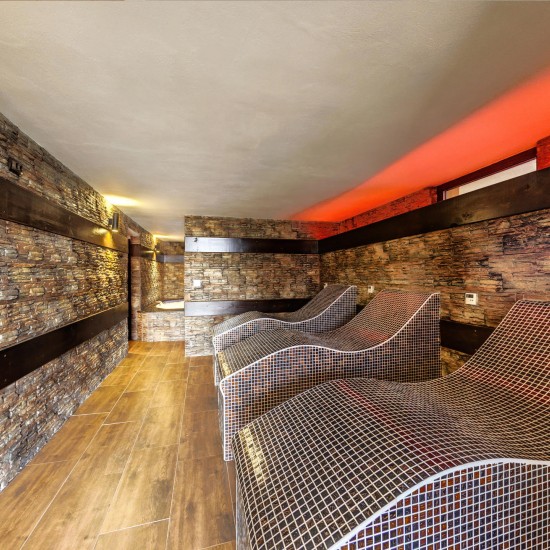 Почувствайте се като у дома си и избягайте от градския шум в "Селена Спа Хаус" от Makaroon