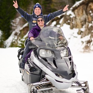 Екстремна зимна приказка „Разходка с моторна шейна край Пампорово“