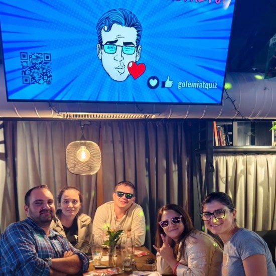 Разведрете седмицата си с "Големият куиз за двама – посещение на куиз по избор" от Makaroon