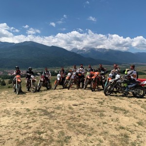 Двудневен тур с ендуро мотори + 2 нощувки в Wellness Hotel Bulgaria край Банско 