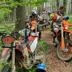 Двудневен тур с ендуро мотори + 2 нощувки в Wellness Hotel Bulgaria край Банско 