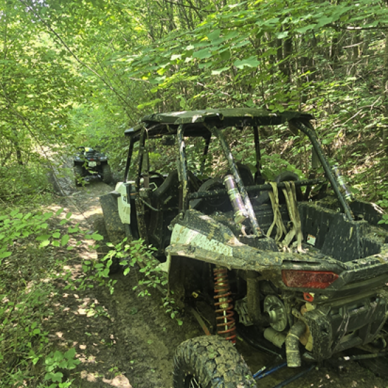 Подарете приключение с "Каране на двуместно УТВ край Габрово за 1 час" от Makaroon Подарете приключение с "Каране на двуместно УТВ край Габрово за 1 час" от Makaroon