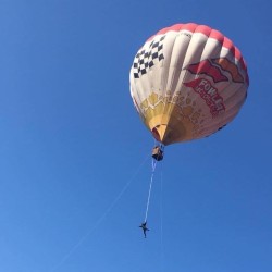 Скок с бънджи от балон и видеозаснемане край Правец