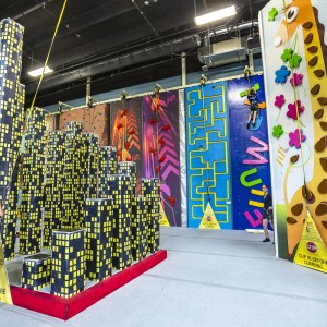 Индивидуална тренировка по катерене в Momentum Indoor Climbing Индивидуална тренировка по катерене в Momentum Indoor Climbing
