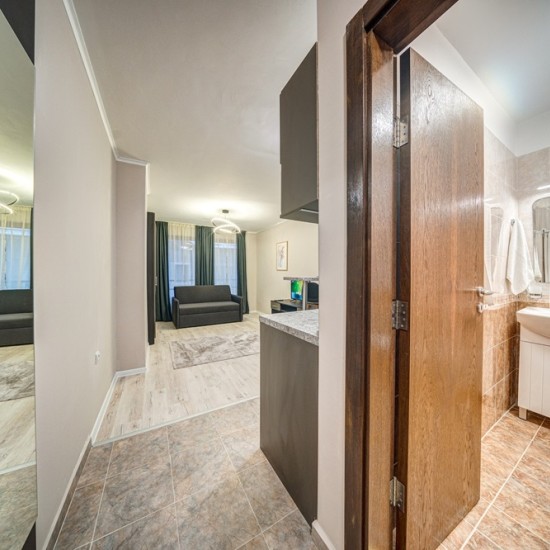 Зимна приказка с„ Нощувка за двама в комплекс Замъка, Пампрово" от Makaroon