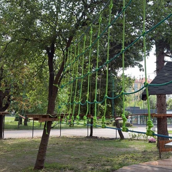 Щуро преживяване за деца с въжен тролей, пица и сладолед в Приключенски парк Юнак от Makaroon