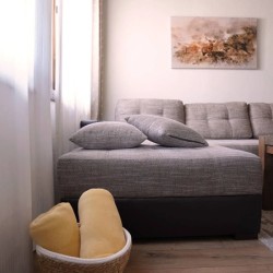 Две нощувки със закуска за двама в самостоятелна къща в комплекс Белите скали Две нощувки със закуска за двама в самостоятелна къща в комплекс Белите скали