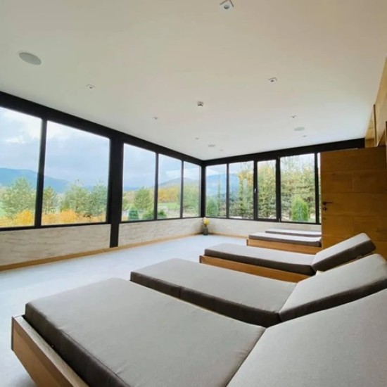 Време за почивка - прекрайте две нощувки със закуска за двама в комплекс Белите скали от Makaroon