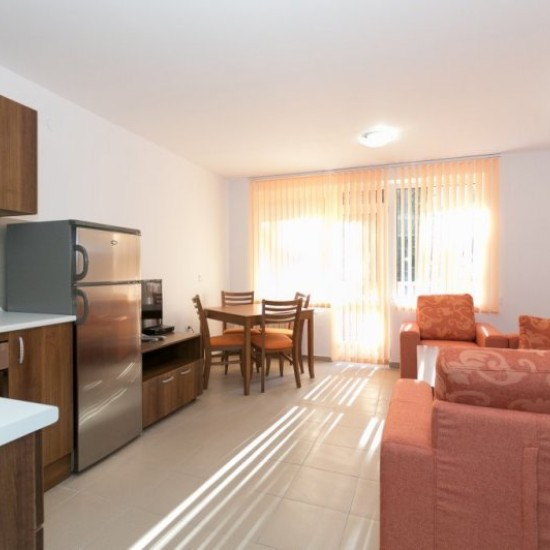 Почивка с дъх на гора - насладете се на 2 нощувки в самостоятелна вила за до 4 човека в Цигов Чарк от Makaroon