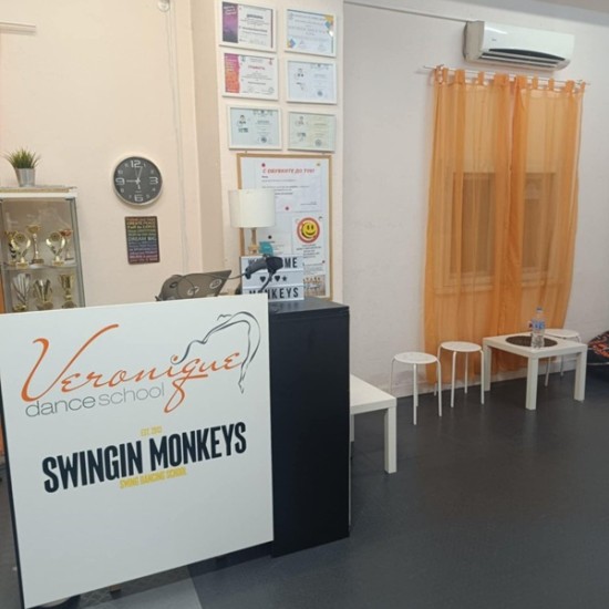 Immerse yourself in the rhythm of Greece with an Individual Greek Dance Lesson from Makaroon