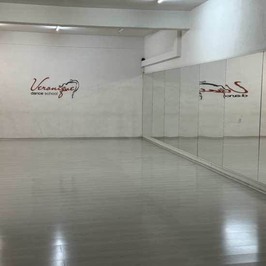 Immerse yourself in the rhythm of Greece with an Individual Greek Dance Lesson from Makaroon