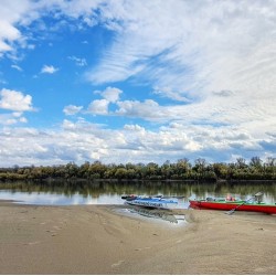 Двудневен каяк тур по избор за един човек край Свищов Двудневен каяк тур по избор за един човек край Свищов