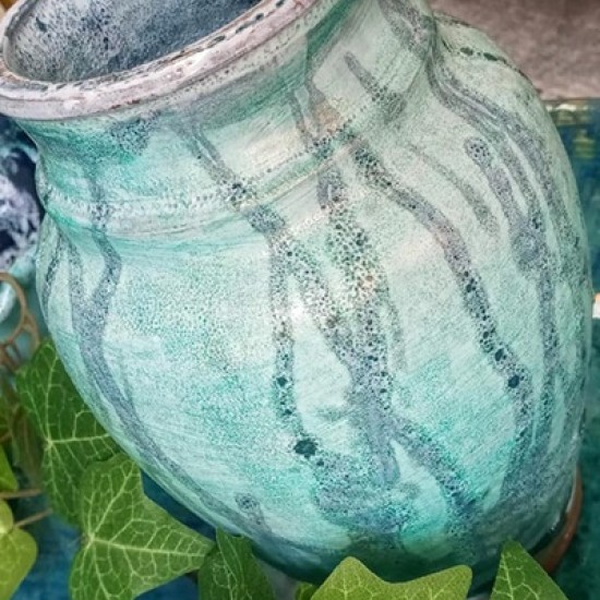 Подарете творчески уъркшоп с Ателие по ръчна керамика в Бургас от Makaroon